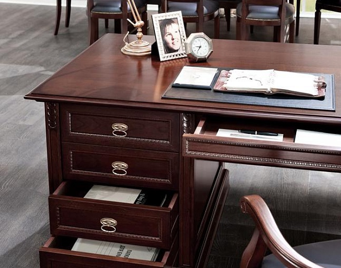 фото кабинет директора Дож					 №3					